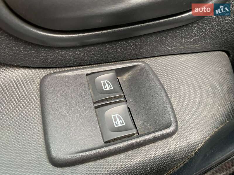 Седан Renault Logan 2020 в Киеве