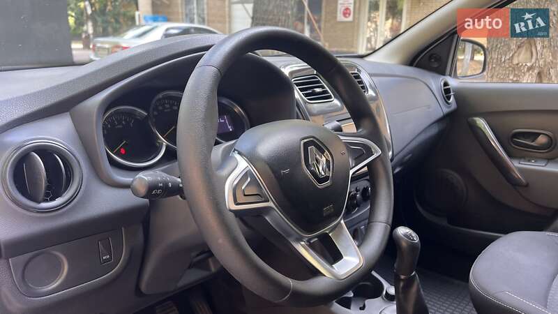 Универсал Renault Logan 2018 в Желтых Водах