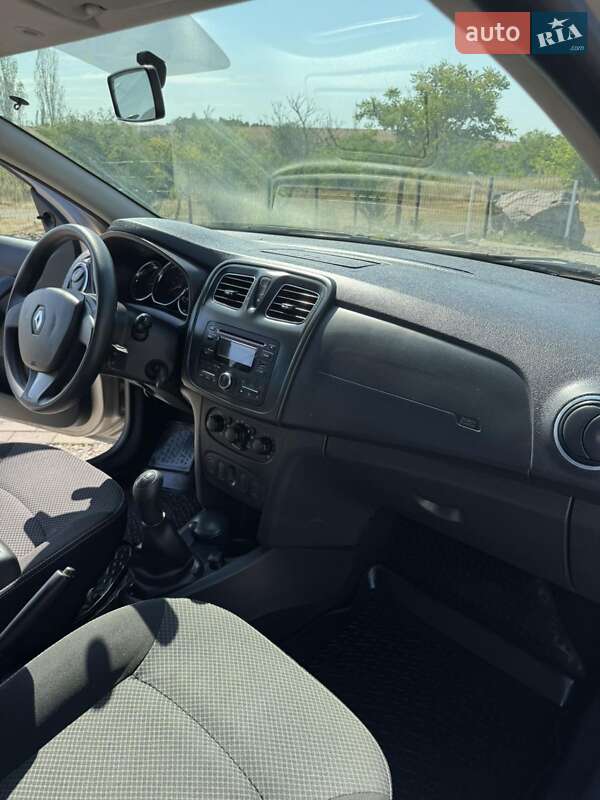 Седан Renault Logan 2013 в Одесі