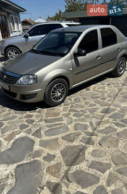 Седан Renault Logan 2009 в Заболотове
