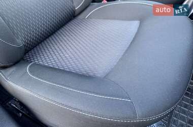 Седан Renault Logan 2021 в 