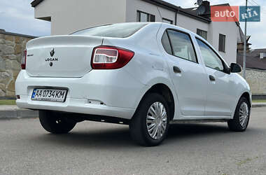 Седан Renault Logan 2016 в 