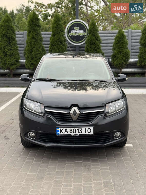 Renault Logan 2013