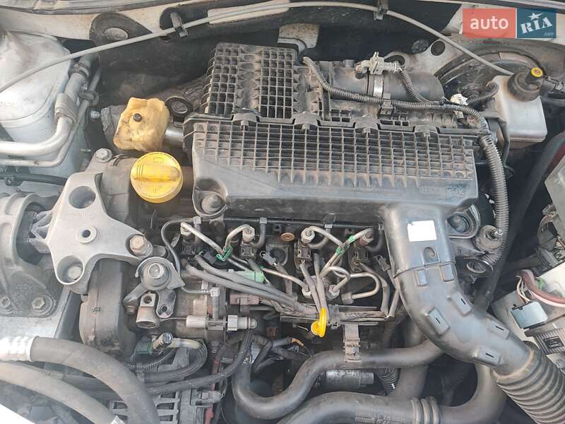 Седан Renault Logan 2012 в Кривом Роге