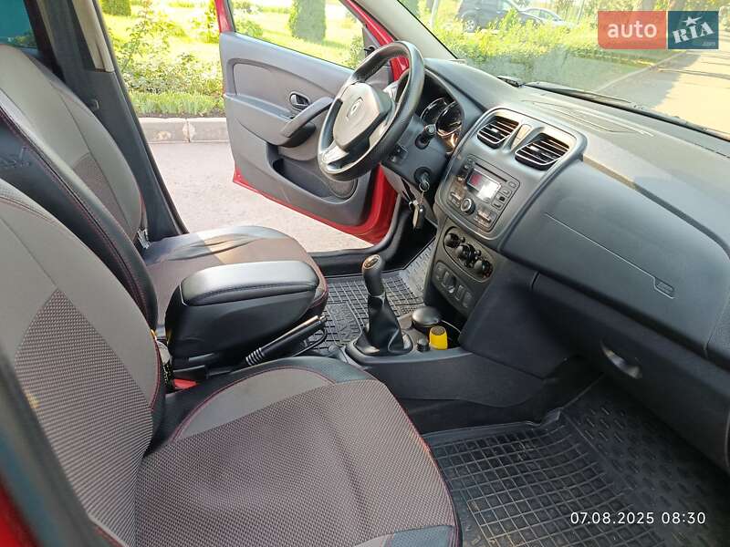 Універсал Renault Logan 2013 в Краматорську