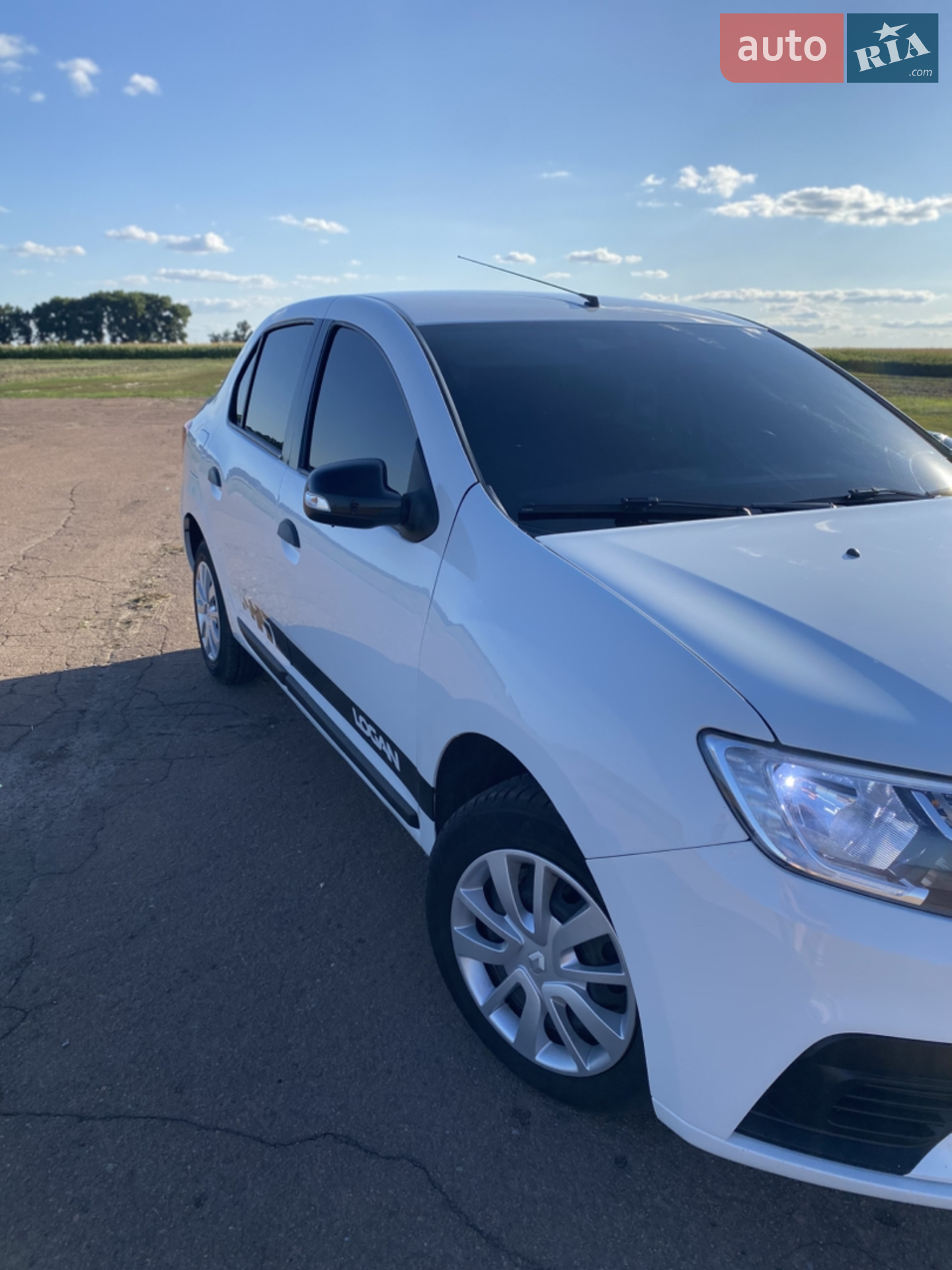 2019 Renault Logan - мініатюра 3