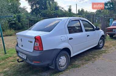 Седан Renault Logan 2012 в Бобровице