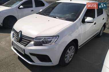Седан Renault Logan 2017 в Киеве