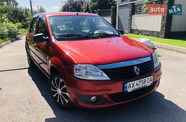 Седан Renault Logan 2011 в 
