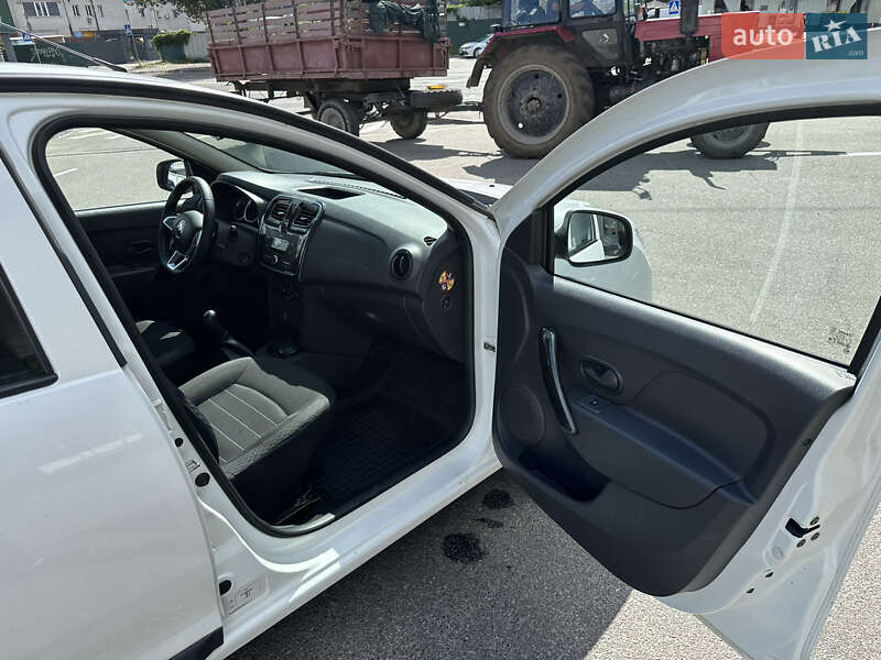 Седан Renault Logan 2020 в Киеве