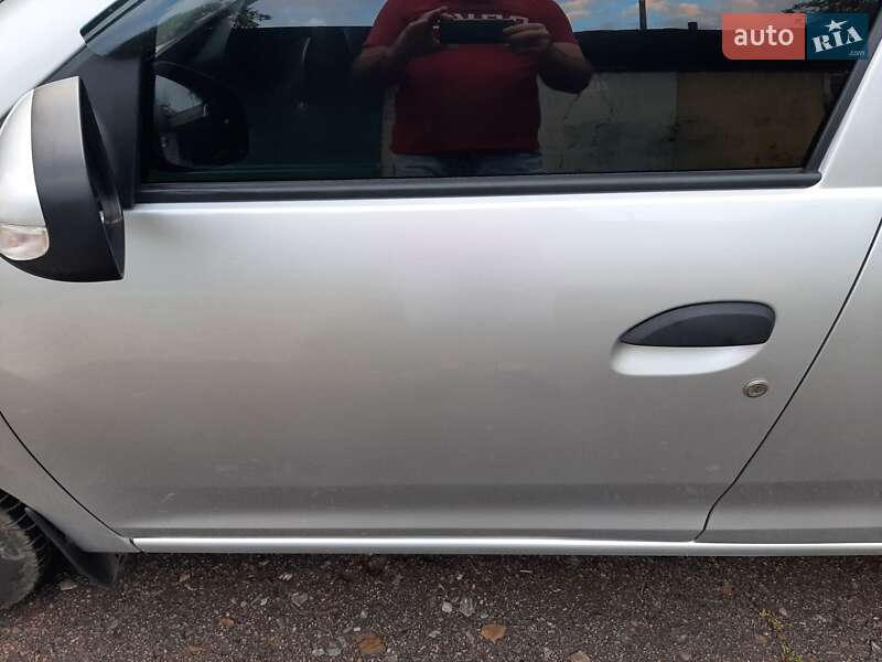 Седан Renault Logan 2013 в Славянске фото 7 Седан Renault Logan 2013 в Славянске