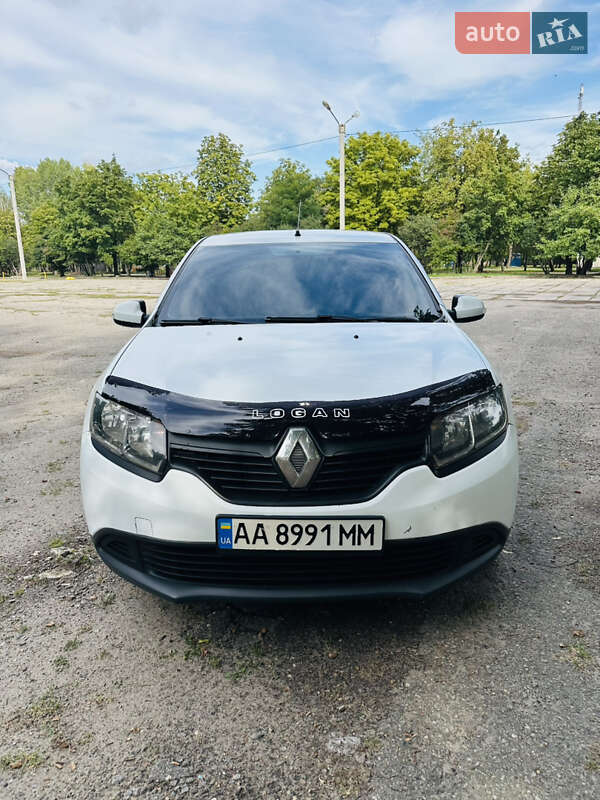 Седан Renault Logan 2018 в Харькове