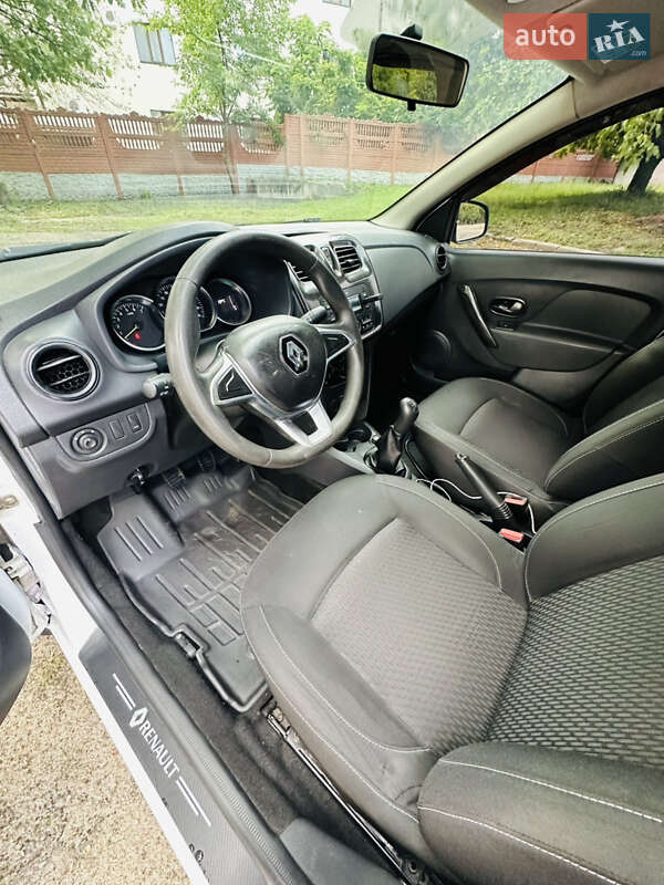 Седан Renault Logan 2018 в Харькове