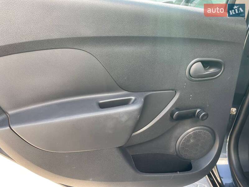 Седан Renault Logan 2018 в Одессе фото 9 Седан Renault Logan 2018 в Одессе