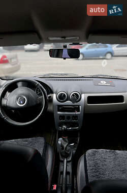 Универсал Renault Logan 2012 в 