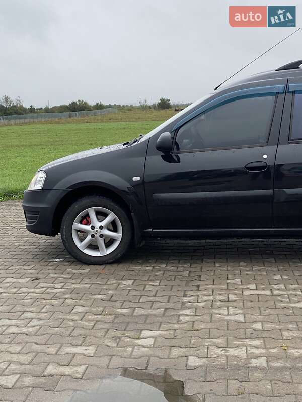 Универсал Renault Logan 2009 в Тячеве