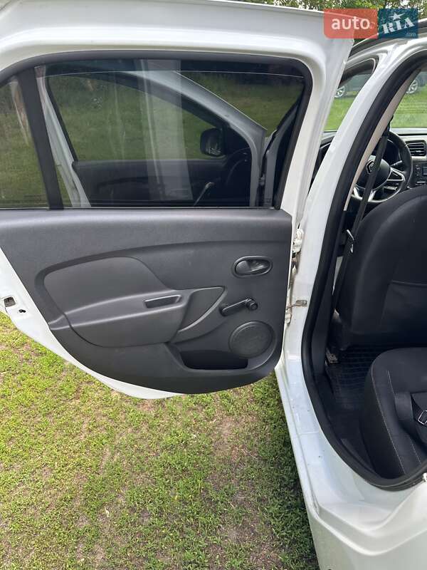 Седан Renault Logan 2019 в Носівці