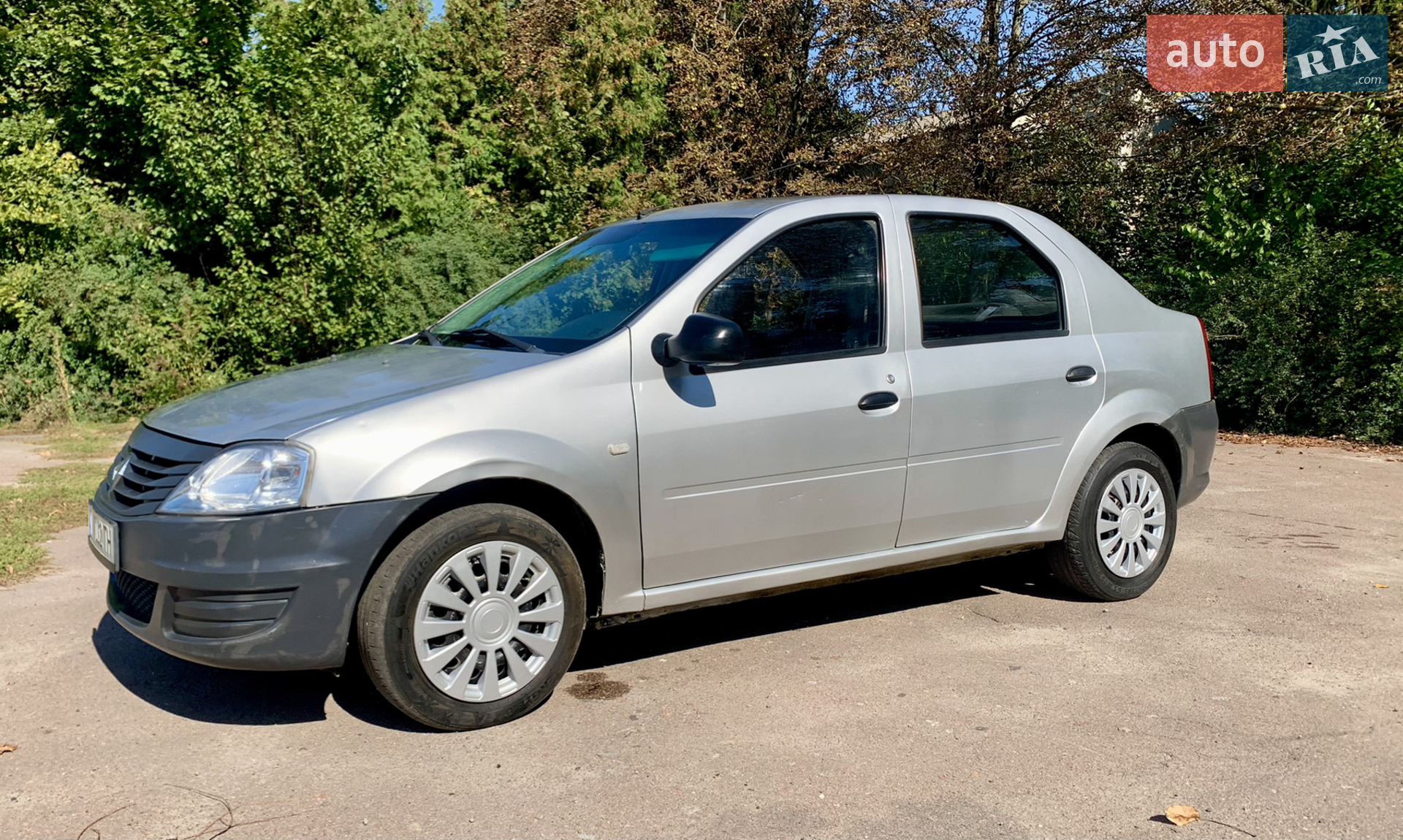 2011 Renault Logan - мініатюра 21