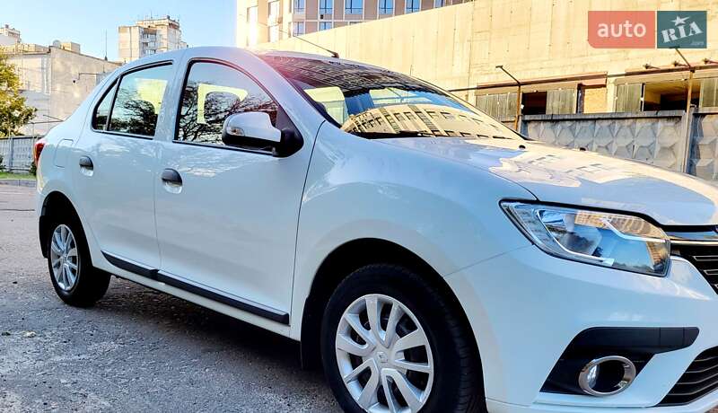Седан Renault Logan 2020 в Киеве