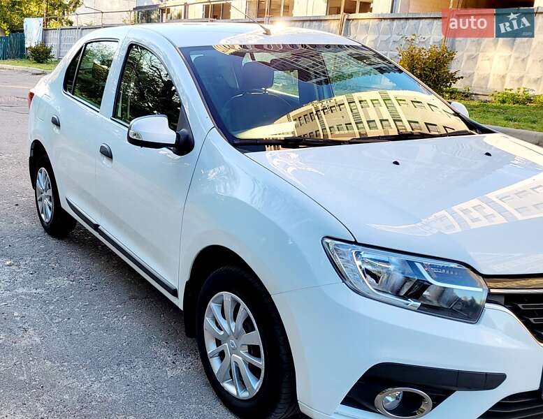 Седан Renault Logan 2020 в Киеве