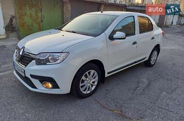 Седан Renault Logan 2021 в Киеве