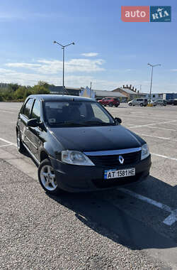 Седан Renault Logan 2010 в Чернівцях