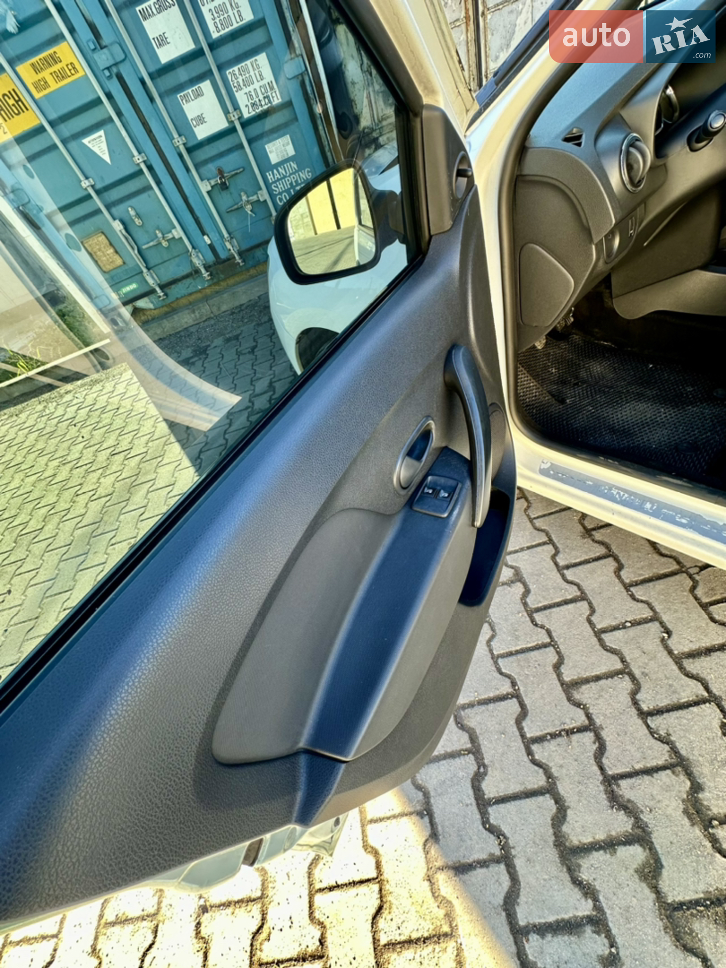 2016 Renault Logan - мініатюра 18