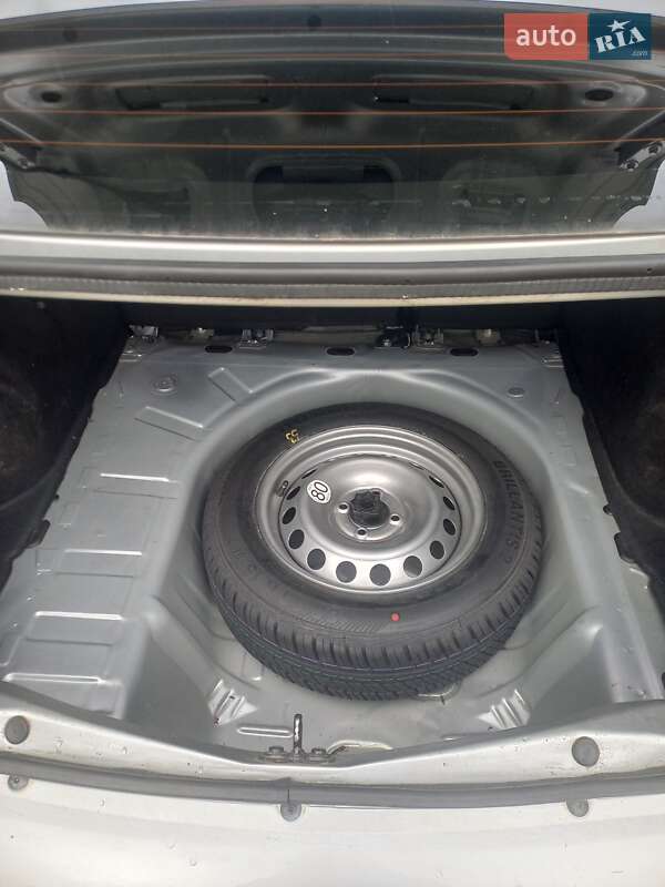 Седан Renault Logan 2018 в Умани