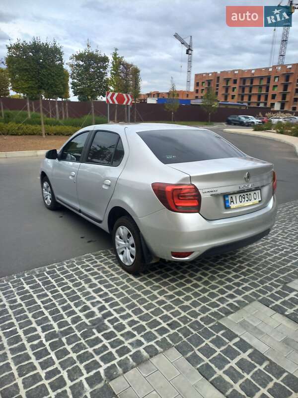 Седан Renault Logan 2018 в Умани
