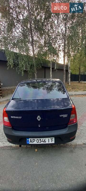 Renault Logan 2010