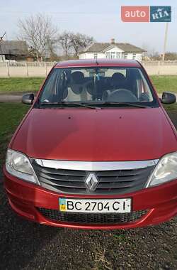 Renault Logan 2010