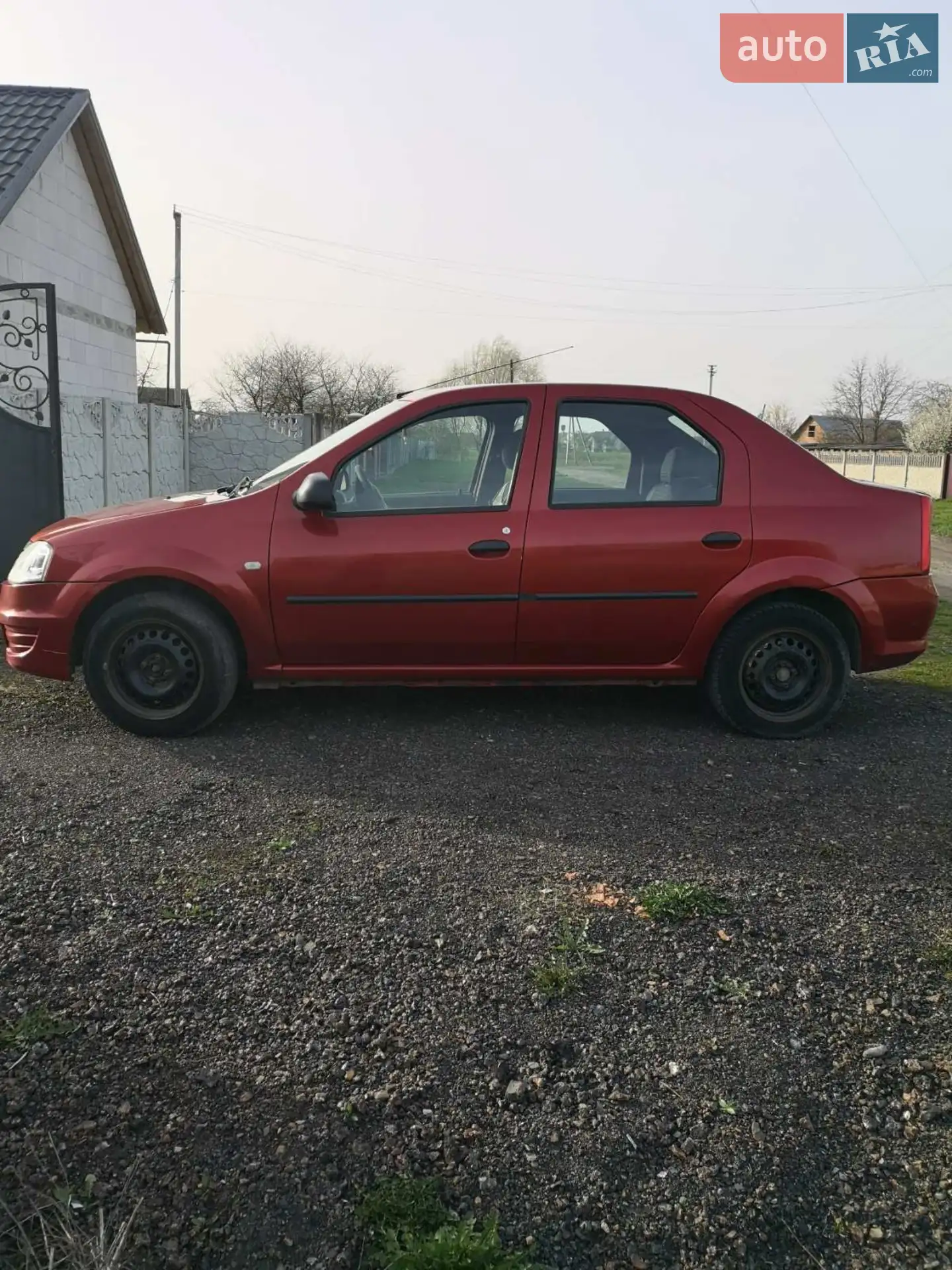 2010 Renault Logan - мініатюра 3