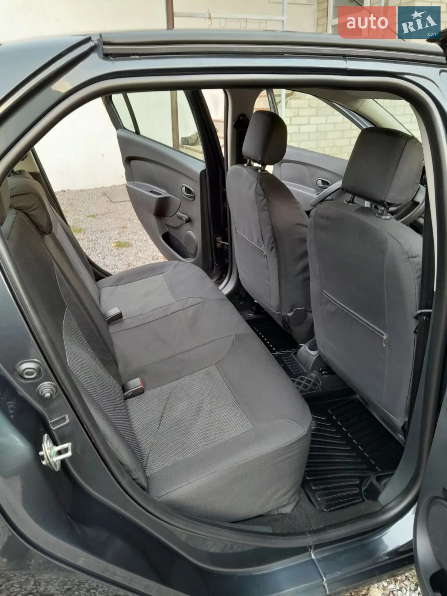 2016 Renault Logan - мініатюра 2