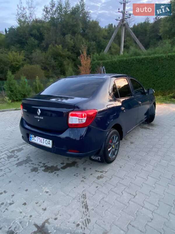 Седан Renault Logan 2016 в Турке