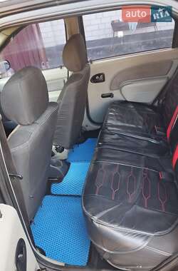 Седан Renault Logan 2007 в  фото 6 Седан Renault Logan 2007 в