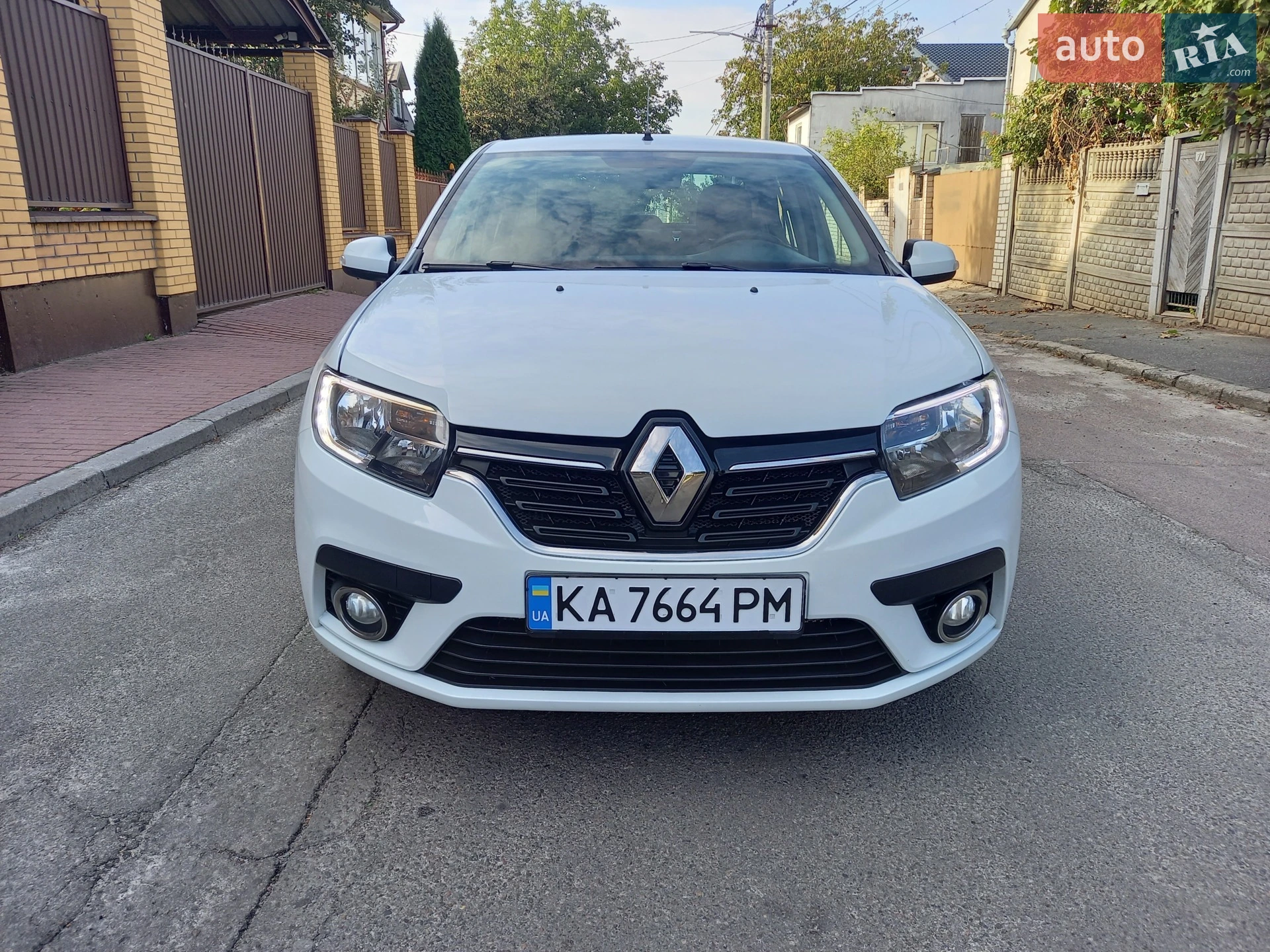 2021 Renault Logan - мініатюра 3