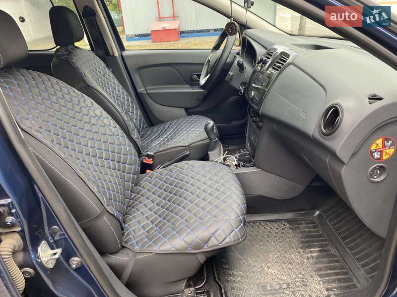 Универсал Renault Logan 2019 в Николаеве