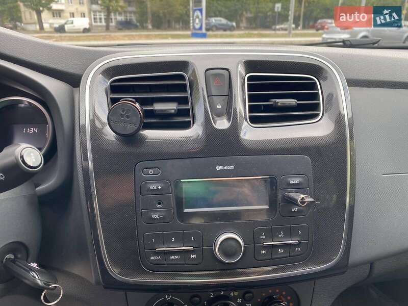 Универсал Renault Logan 2019 в Николаеве