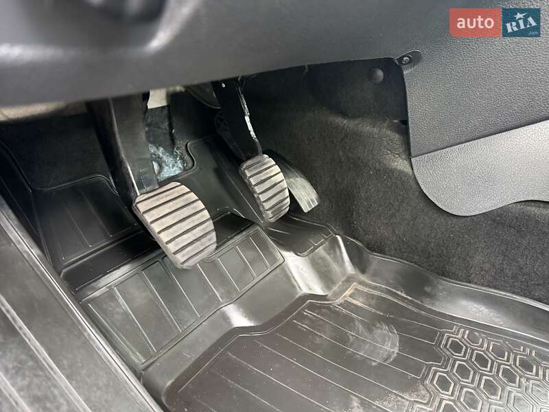 Седан Renault Logan 2019 в Києві