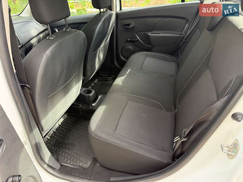 Седан Renault Logan 2019 в Києві