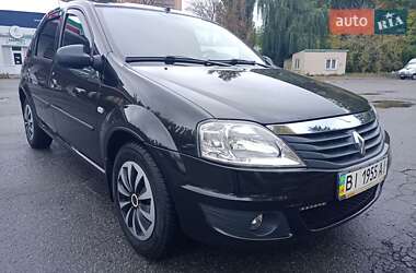Renault Logan 2011
