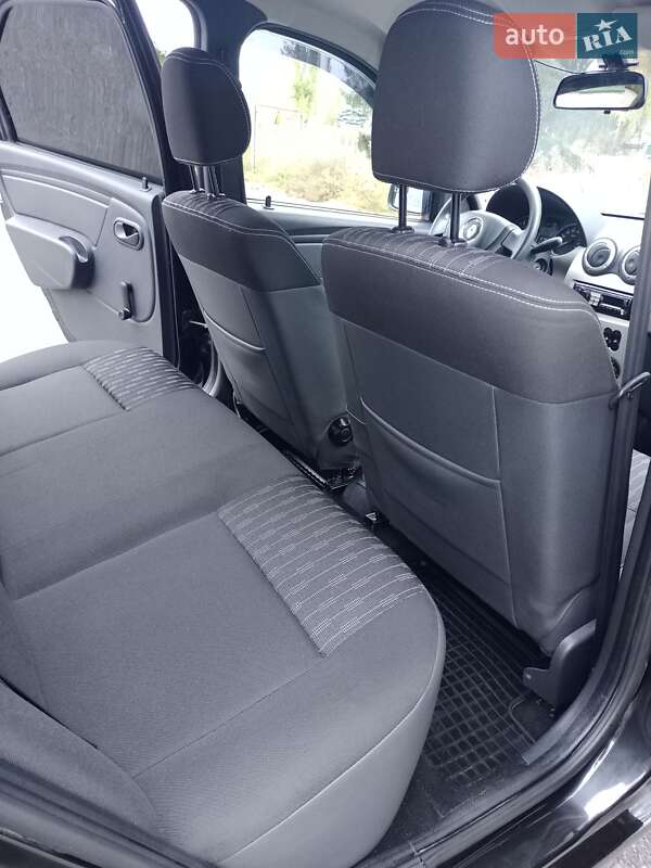 Седан Renault Logan 2011 в Полтаве фото 31 Седан Renault Logan 2011 в Полтаве