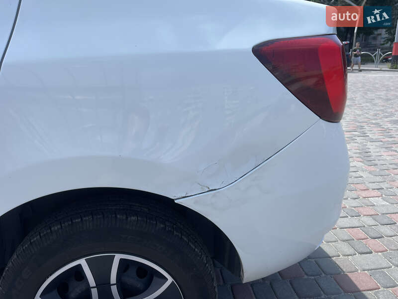 Седан Renault Logan 2017 в Дніпрі фото 17 Седан Renault Logan 2017 в Дніпрі