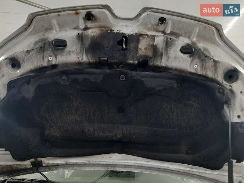 Седан Renault Logan 2013 в Боярке фото 24 Седан Renault Logan 2013 в Боярке