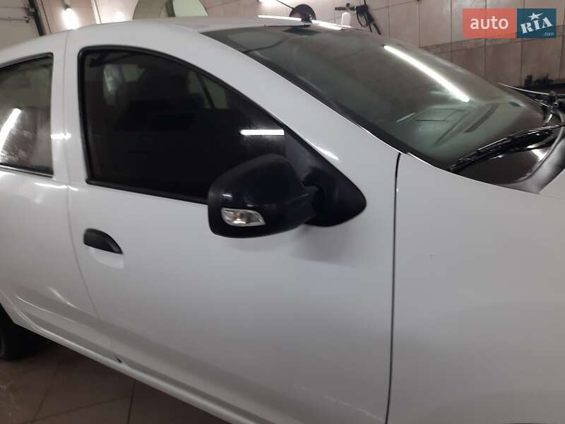 Седан Renault Logan 2013 в Боярке фото 41 Седан Renault Logan 2013 в Боярке