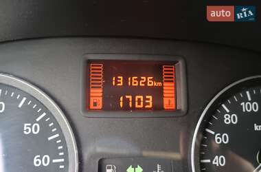 Седан Renault Logan 2011 в 