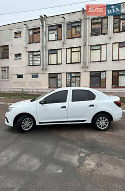 Седан Renault Logan 2019 в 