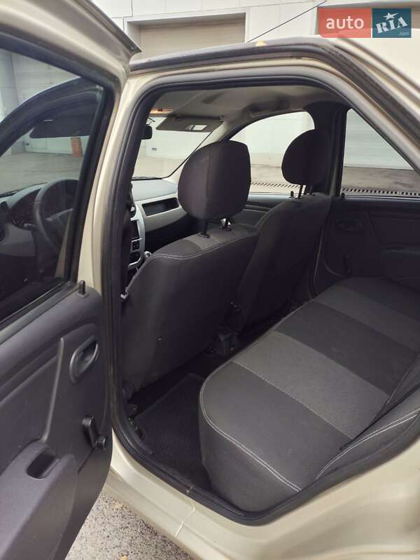 Седан Renault Logan 2012 в Днепре фото 5 Седан Renault Logan 2012 в Днепре