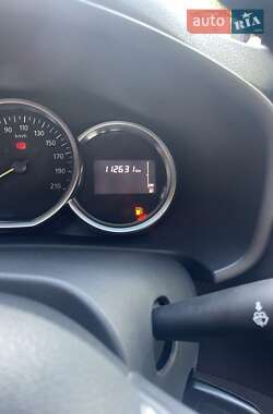 Седан Renault Logan 2019 в 