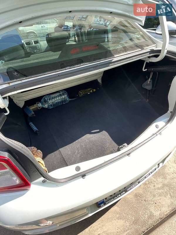 Седан Renault Logan 2016 в Сумах фото 7 Седан Renault Logan 2016 в Сумах